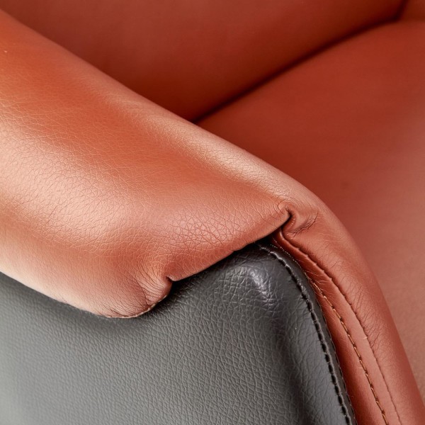 Офісне крісло Calvano