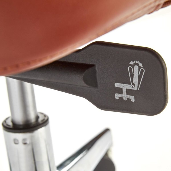 Офісне крісло Calvano