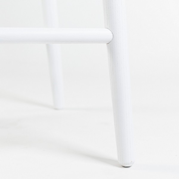 Напівбарний стілець Dan