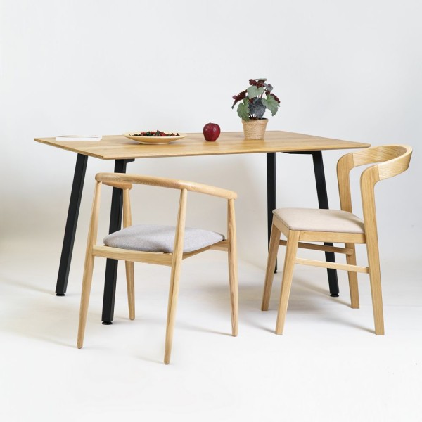 Стілець Mamont з натурального ясена – для вашої кухні або кафе