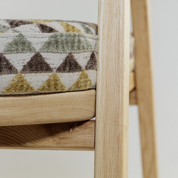 Крісло Otis натуральний дуб – для вашого комфорту та стилю