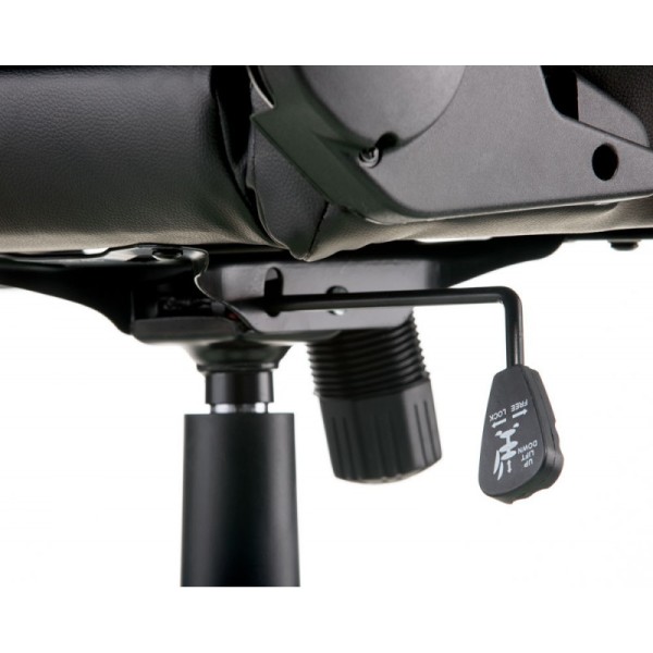 Геймерське крісло ExtremeRace black/green — комфорт для геймерів та офісу