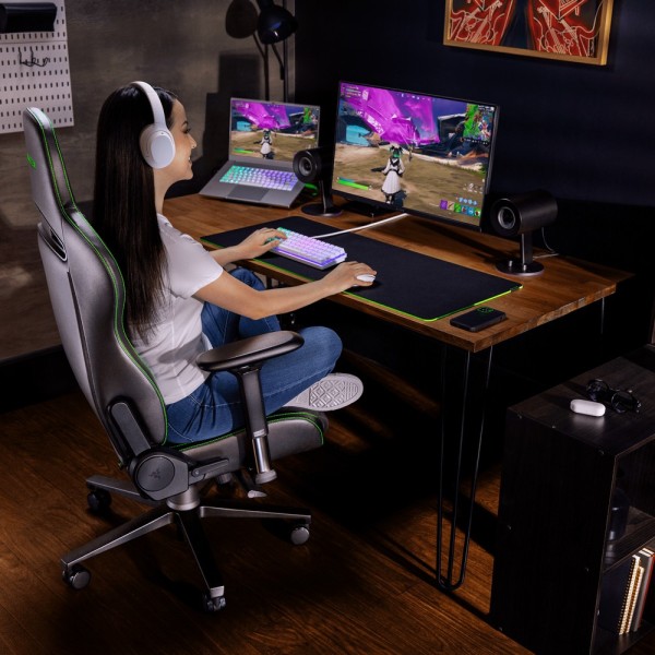Крісло для геймерів Razer Enki