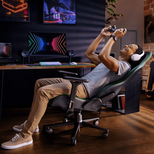 Крісло для геймерів Razer Enki