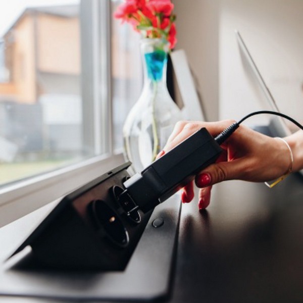 Стіл Smartstil двудвигунний (дерево) – стильний та функціональний