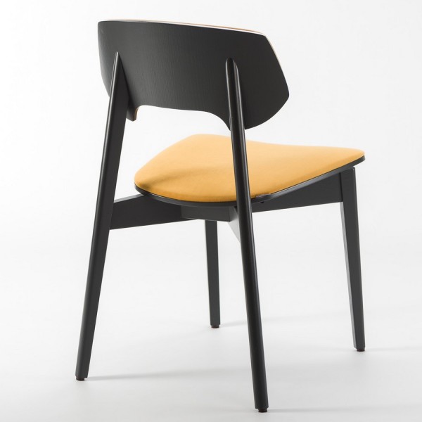 Обідній стілець Корса – стиль та комфорт для вашої кухні