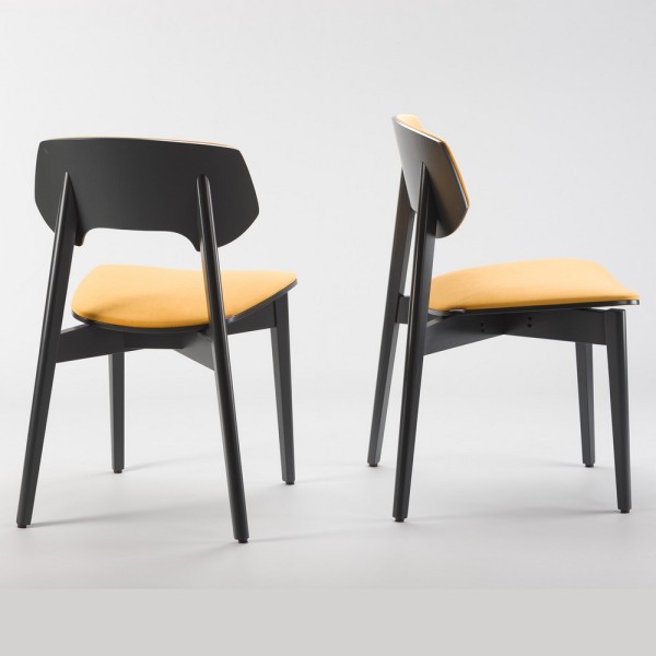 Обідній стілець Корса – стиль та комфорт для вашої кухні