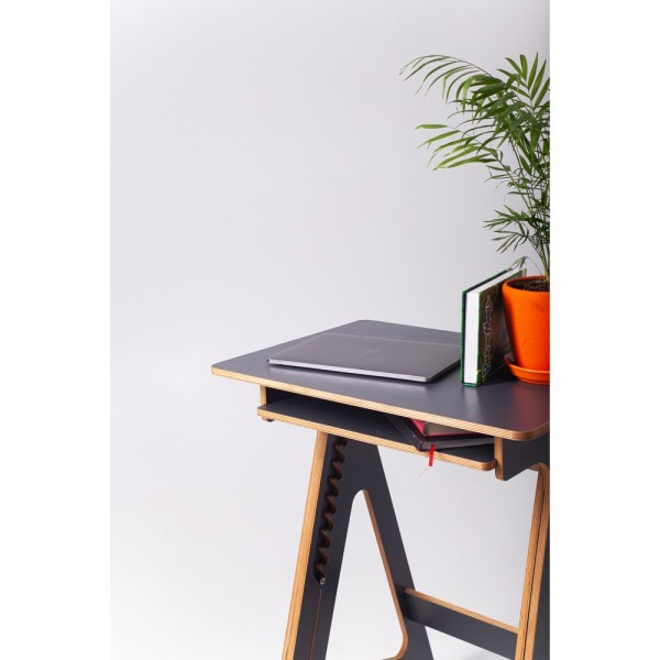 Стіл Freelance — ваш ідеальний робочий простір