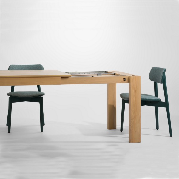 Стіл Milan front slide шпонований - Розкладний стіл для кухні