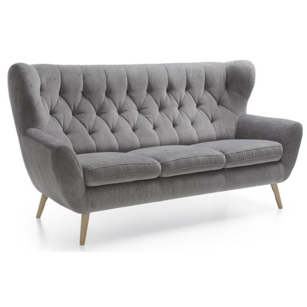 Диван Voss з трьома подушками – ідеальний комфорт для вашої вітальні