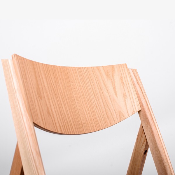 Стілець розкладний Grand Smart – зручний і стильний вибір для вашої кухні