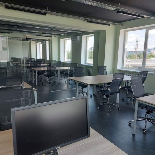 Крісло Slim Mesh без упаковки – комфорт для вашого офісу