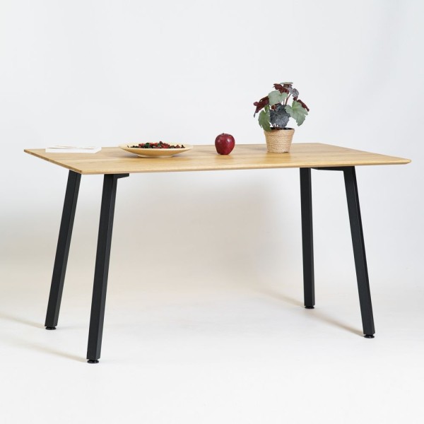 Стіл Horik натуральний дуб — для вашої кухні та кафе