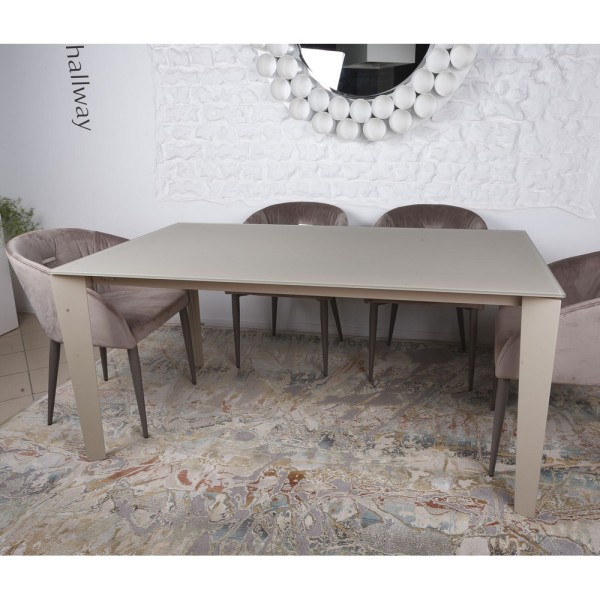 Стіл Liverpool (Ліверпуль)