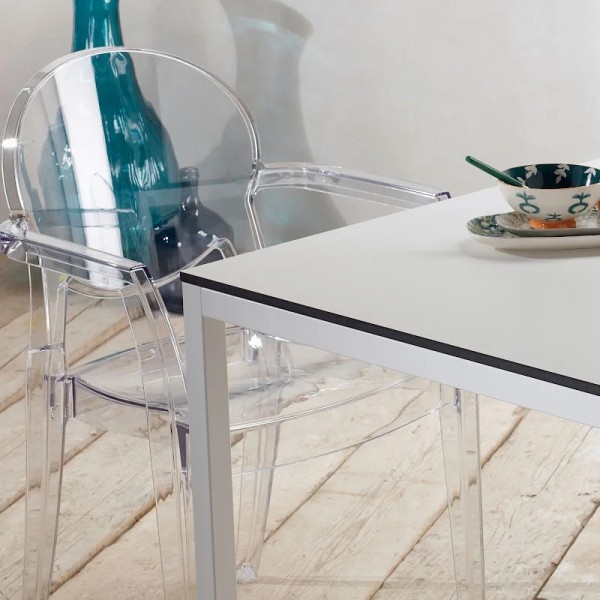 Крісло Igloo – сучасний стиль для вашого інтер'єру та саду