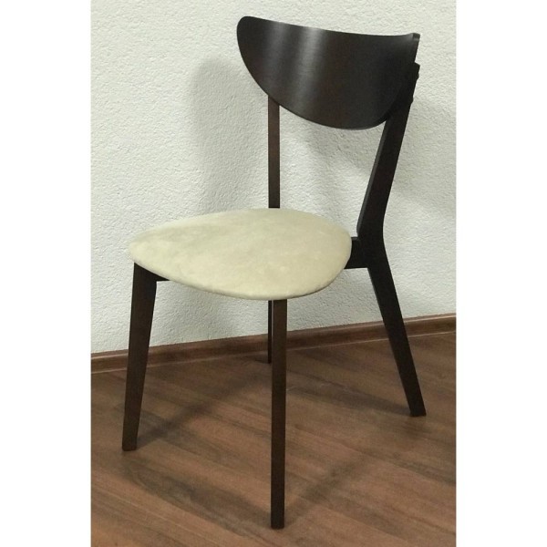 Стілець Royal: стильний вибір для вашої кухні