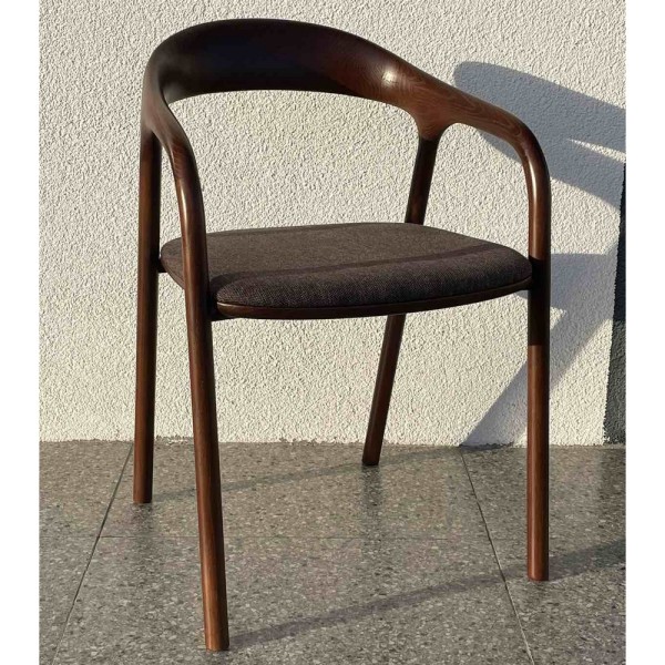 Крісло Wave — елегантне рішення для вашої кухні або кафе