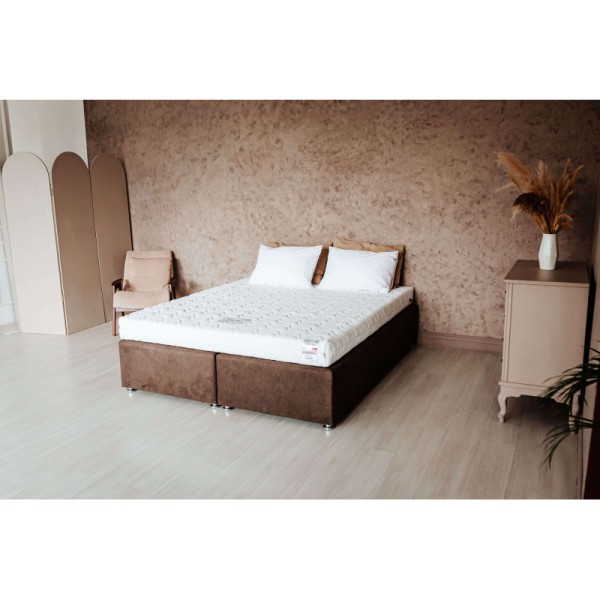 Матрац Shine Sakura: безпружинний з середньою жорсткістю 2.5