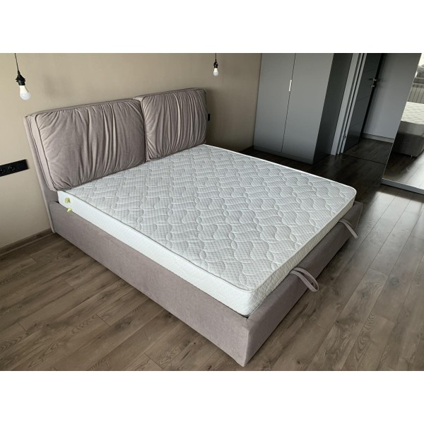 М'яке ліжко Бриз: стиль та комфорт для вашої спальні