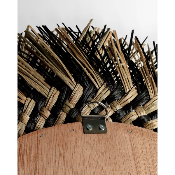 Дзеркало Takashi – стильне дзеркало для спальні