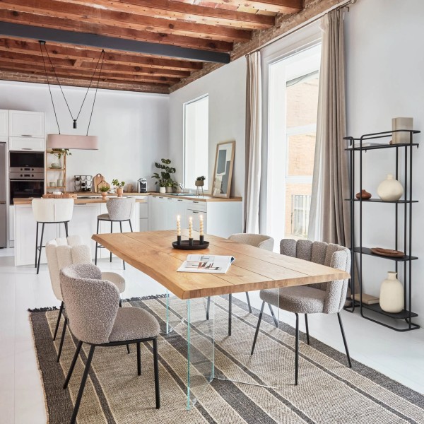 Стілець Aniela — для вашої кухні чи кафе