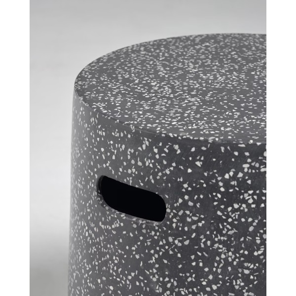 Приставний столик Jenell – стильний елемент для вашої вітальні