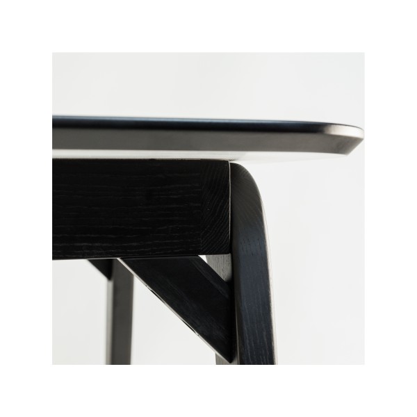 Стіл Floki 140х80 – сучасний стіл для кухні та кафе