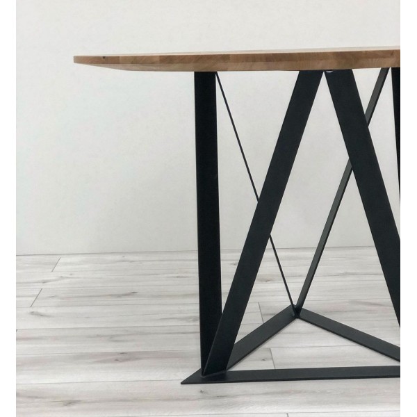 Обідній стіл XQI - стильний та функціональний