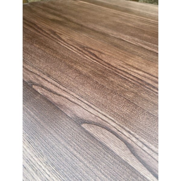 Обідній стіл Exes – стильний стіл для кухні та кафе