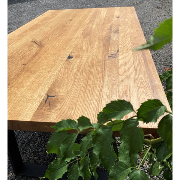 Обідній стіл Quercus - лофт стиль для вашої кухні