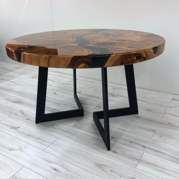 Обідній стіл Daenerys – для вашого інтер'єру