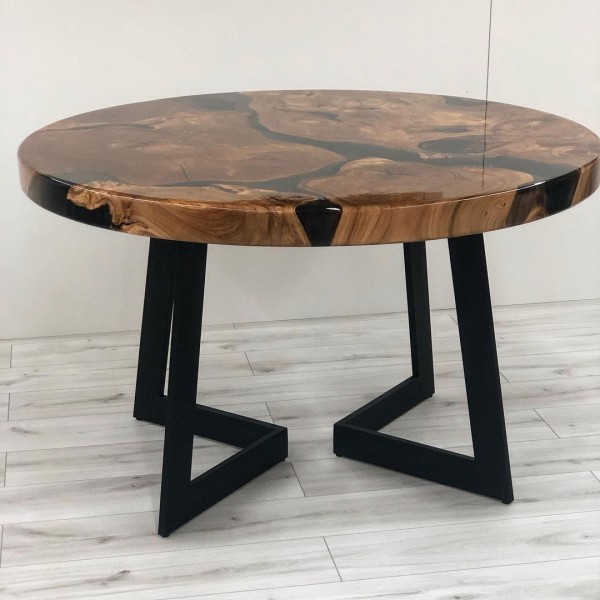 Обідній стіл Daenerys – для вашого інтер'єру