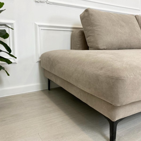 Прямий диван Vena - стильний мінімалізм для вашого дому