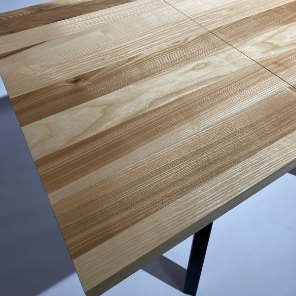 Обідній розкладний стіл з ясена