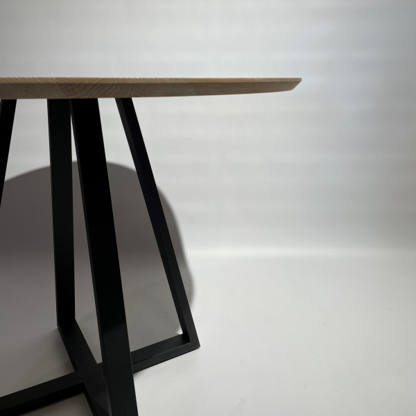 Обідній стіл Standart 2 – круглий лофт стіл для кухні