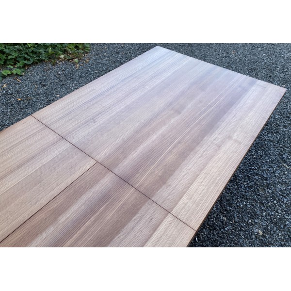 Обідній розкладний стіл Conix