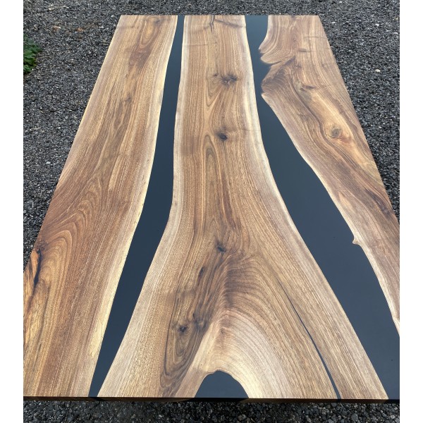 Обідній стіл Familiar 2 – практичний і стильний стіл для вашого дому або кафе