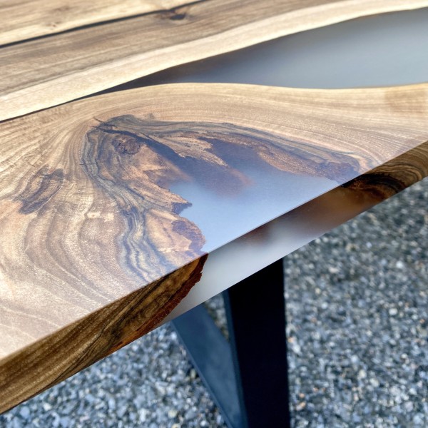 Обідній стіл Familiar - Сучасний стиль для вашої кухні