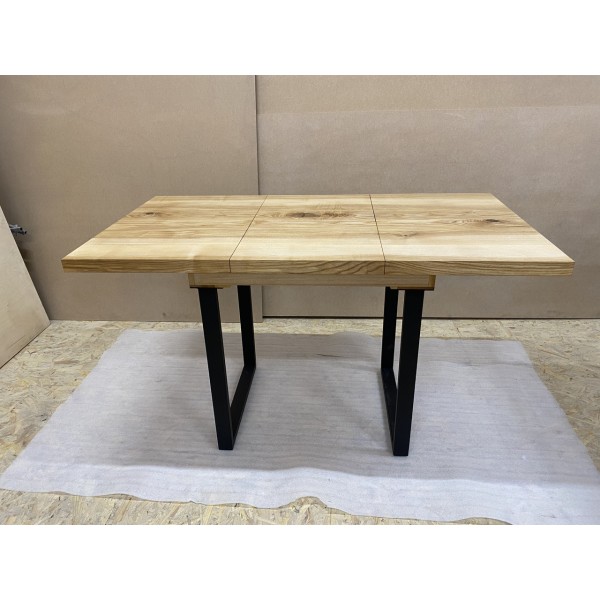 Обідній розкладний стіл Mark — для стильного інтер'єру