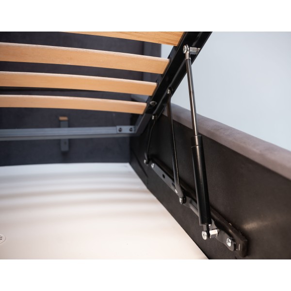 Ліжко м'яке L023