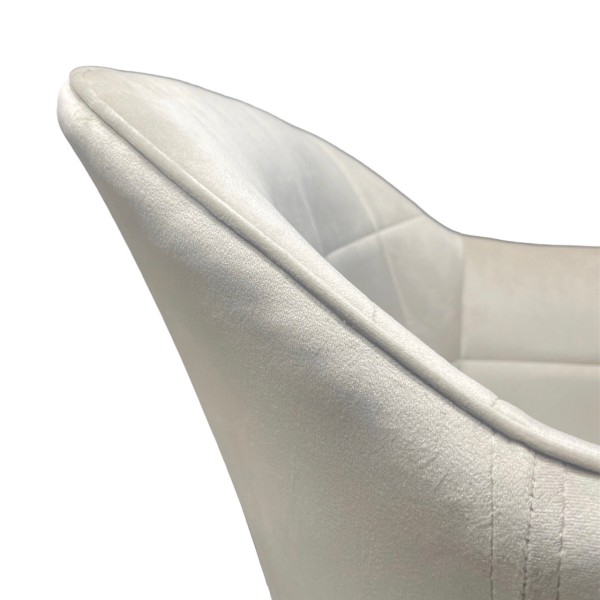 Крісло Kors – зручне і стильне для вашої кухні та кафе