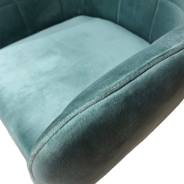 Крісло Kors – зручне і стильне для вашої кухні та кафе