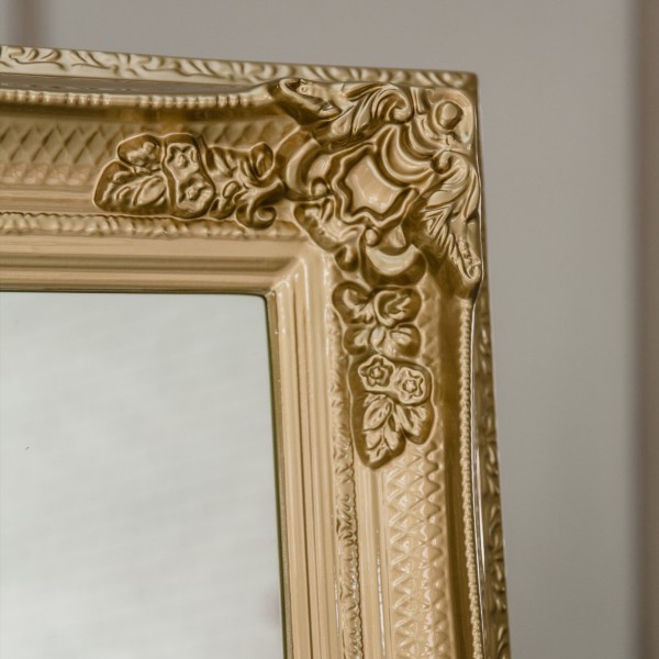 Дзеркало Manchester - стиль та елегантність для вашої спальні