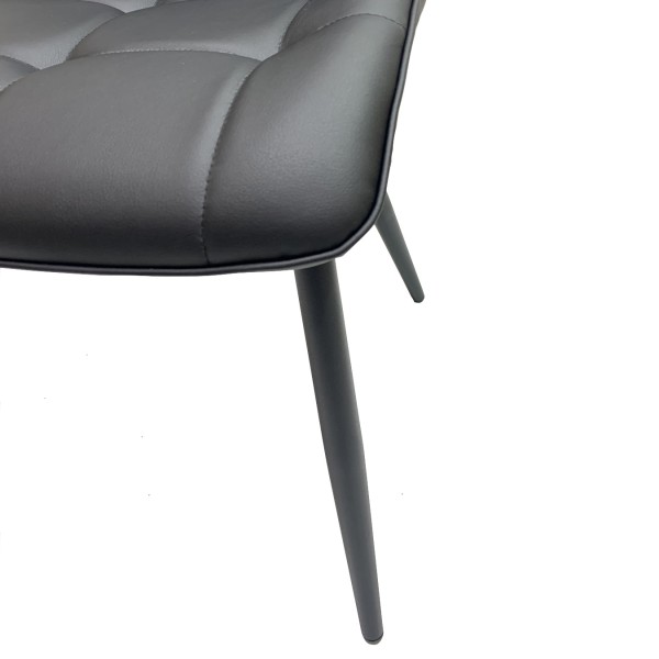 Стілець Lukas black — стильний стілець для кухні та кафе