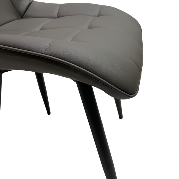 Стілець Lukas black — стильний стілець для кухні та кафе