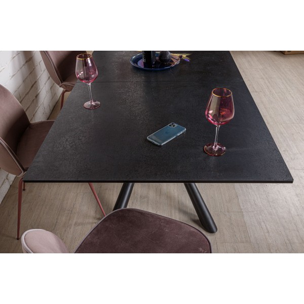 Стіл обідній TENNESSEE - кераміка та метал для сучасного інтер'єру