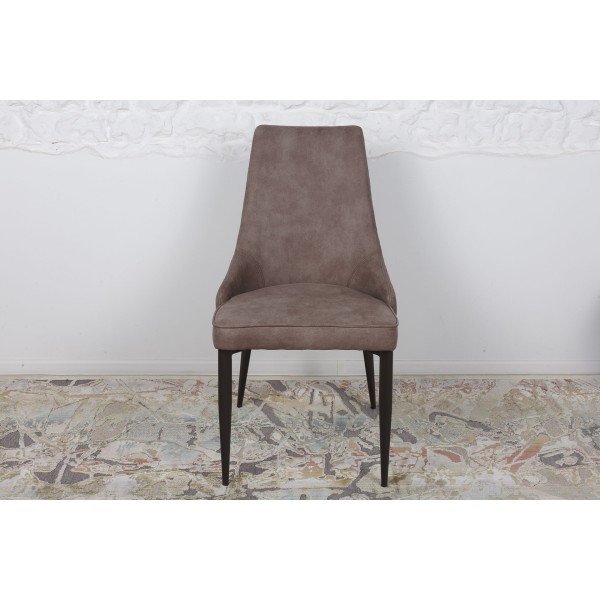 Стілець STUTTGART — стиль і комфорт для вашої кухні або кафе