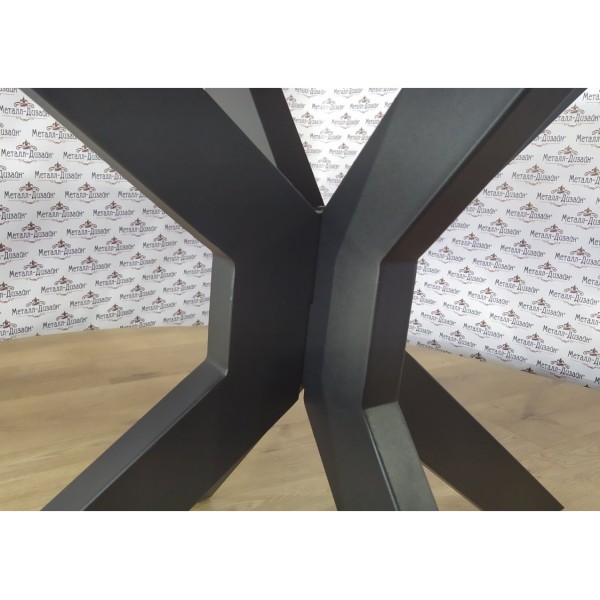 Стіл обідній Крос: стильний і практичний вибір для вашої кухні чи кафе