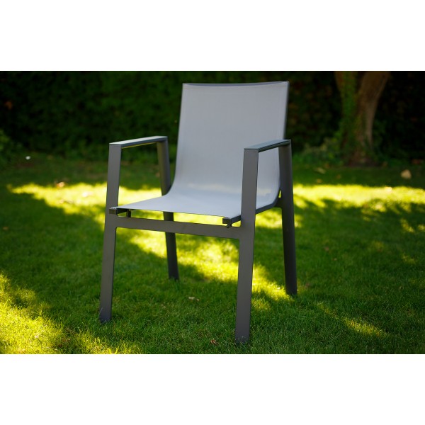 Стілець SANTIAGO – для кухні та саду