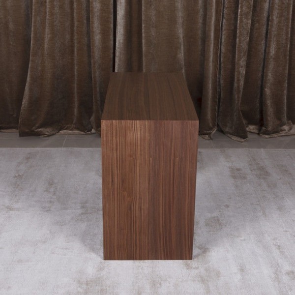 Стіл-консоль Manchester – сучасний та функціональний для вашої кухні